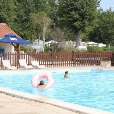Camping L'Étang Bleu