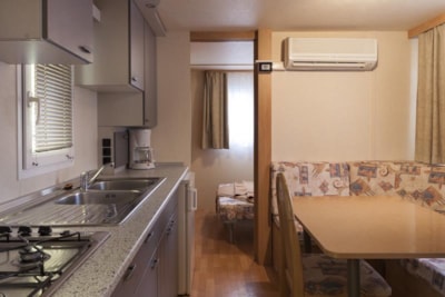 Mobile Home BLU ROMANTIC — 4