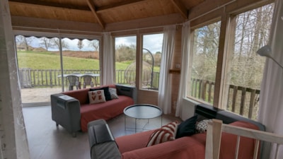 Superior cabin