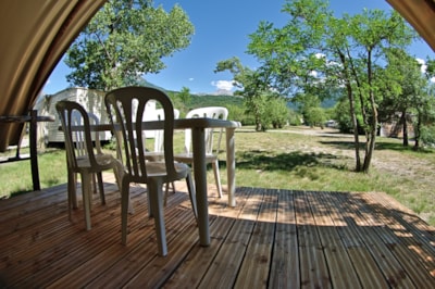 Canvas and wood tent Insolite nature No bathroom