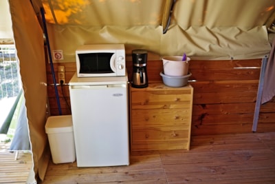 Canvas and wood tent Insolite nature No bathroom