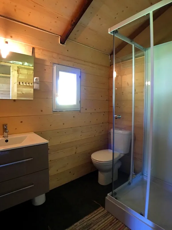 Cabane Hivernet Insolite Premium 3 Ch Avec Sanitaires