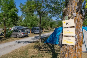 Stellplatz - Standort Natur Ohne Elektrizität - le Petit Liou Sites & Paysages