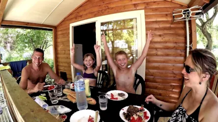 Camping LES 2 VALLÉES - image n°3 - Camping Direct