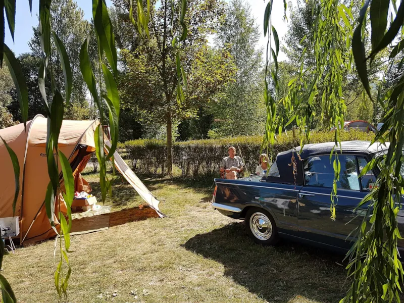 Emplacement Nature (Tente, Caravane Ou Camping-Car - Superficie Moyenne 100M²)