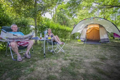 Emplacement Nature (Tente, Caravane Ou Camping-Car - Superficie Moyenne 100M²)