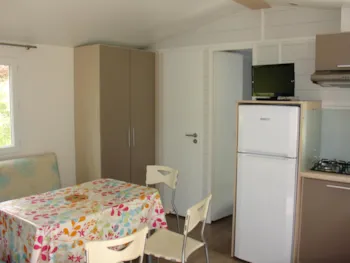 Mietunterkunft - Mobile Home Cosy 2 Schlafzimmer  (Tv - Terrasse 12M² - Größe 28M²) - Camping LES 2 VALLÉES
