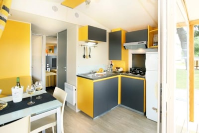 Mobile home COTTAGE 2 bedrooms (TV - covered terrace 7m² - surface 26m²)