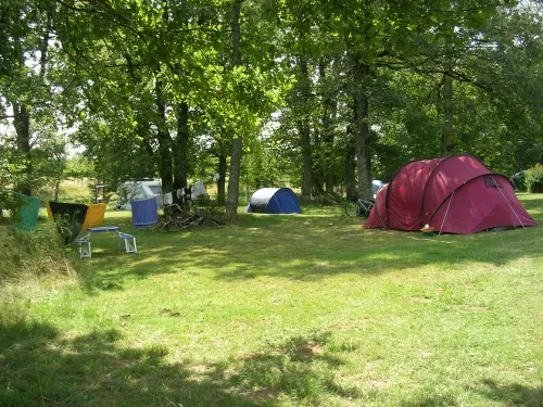 Camping Etang du Camp - image n°1 - Camping2Be