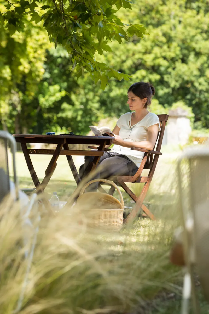 Forfait Emplacement Confort (2 Personnes Incluses)