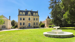 Camping Château de la Rolandière - image n°1 - Roulottes