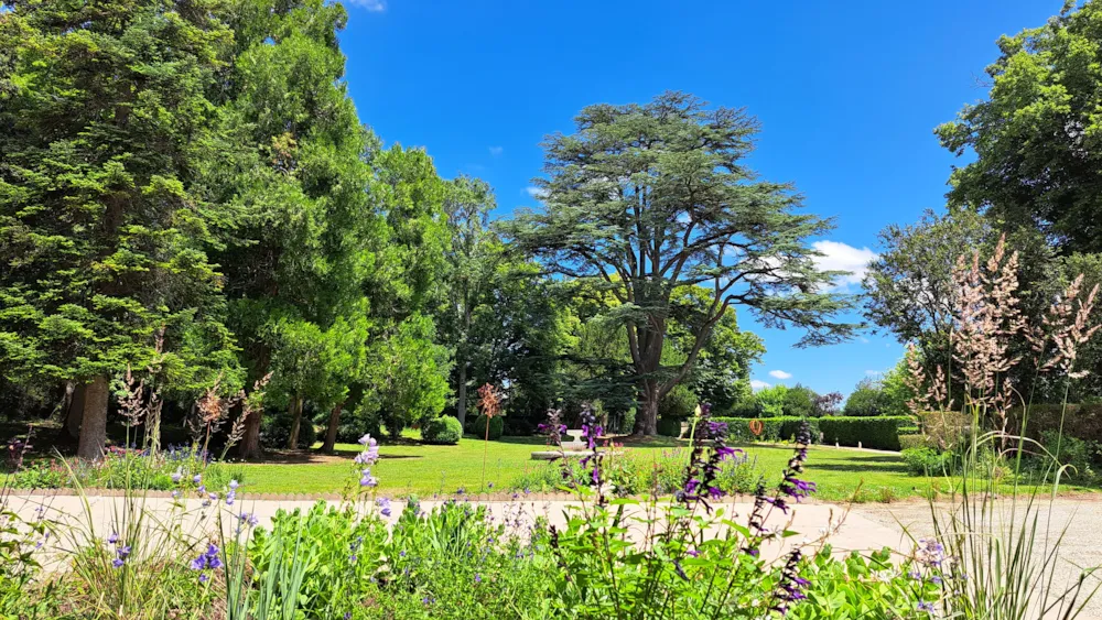 Camping Château de la Rolandière