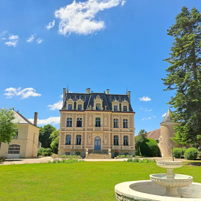 Forfait Emplacement Privilège (2 Personnes Incluses)