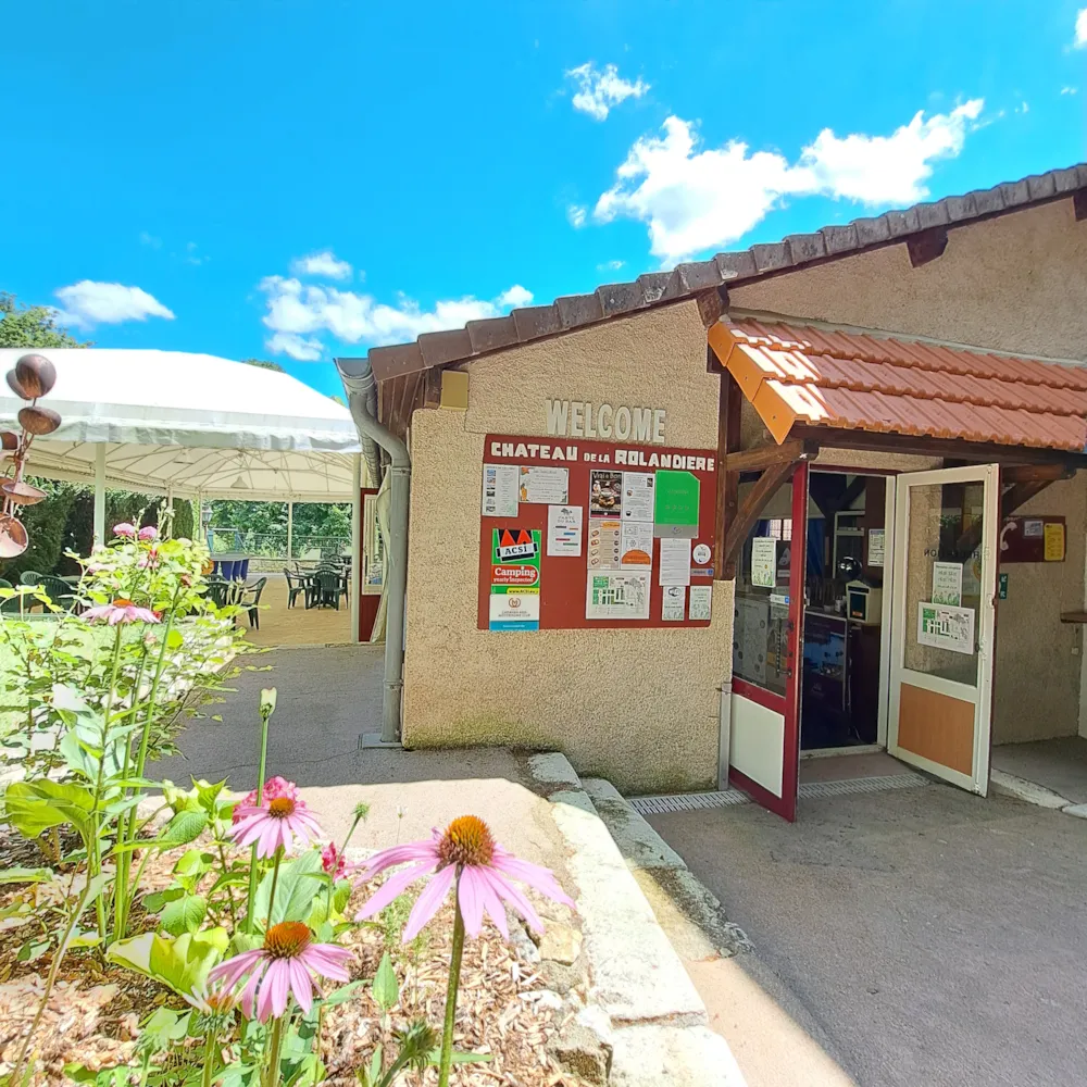 Camping Château de la Rolandière