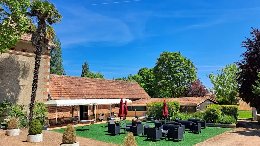 Camping Château de la Rolandière