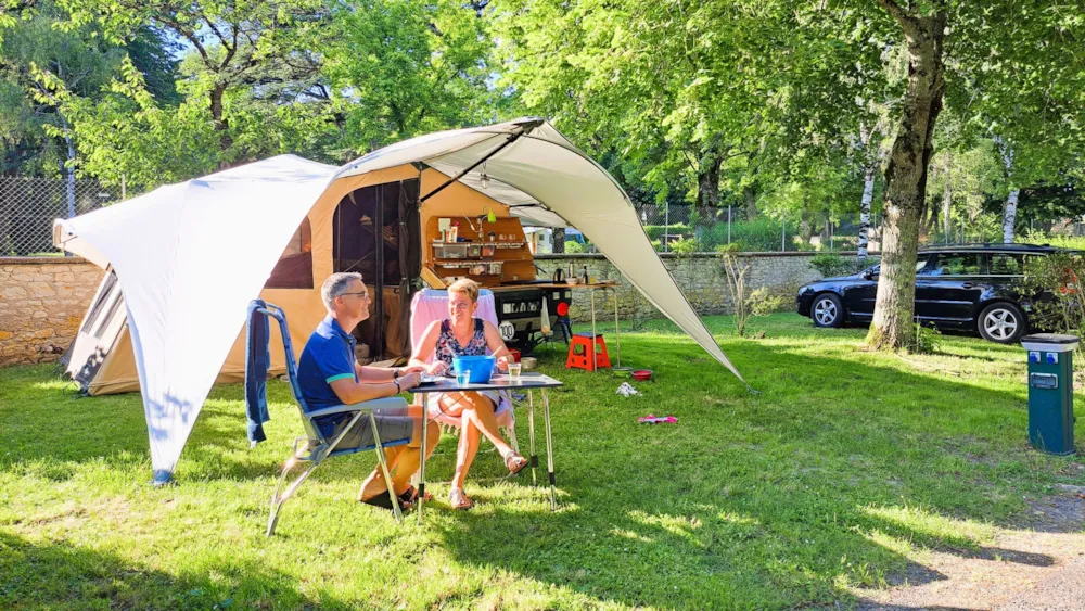 Camping Château de la Rolandière