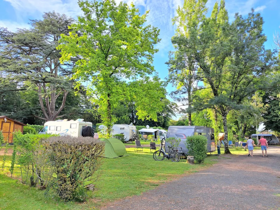 Camping Château de la Rolandière