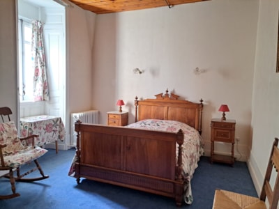 Bed and breakfast in the château — 2