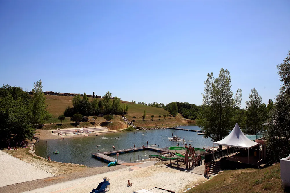 Les Hameaux des Lacs - Terres de France - image n°1 - Camping2Be