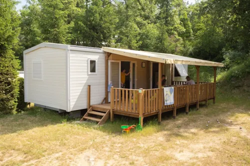 Location - Mobil Home 3 Chambres 40M², 2 Salles De Bains, Climatisation, Terrasse Couverte - image n°1 - Domaine la Garenne