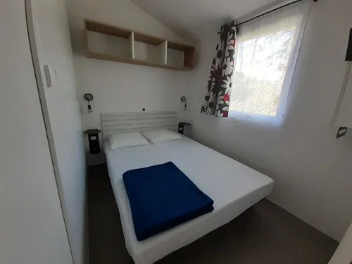 Location - Mobil Home 4 Chambres 39M², Climatisation, Terrasse Dallée - image n°6 - Domaine la Garenne