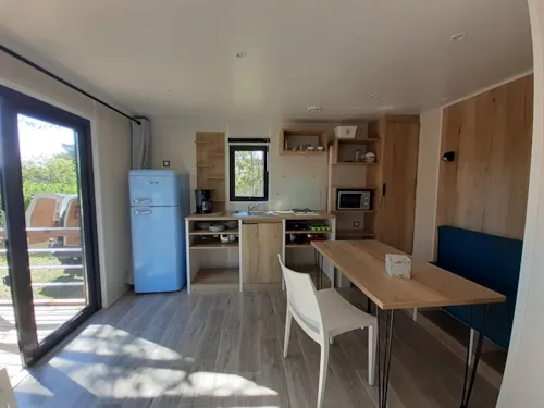 Accommodation - Mobil Home 2 Rooms 26M², Air Conditioning, Paved Terrace - image n°2 - Domaine la Garenne