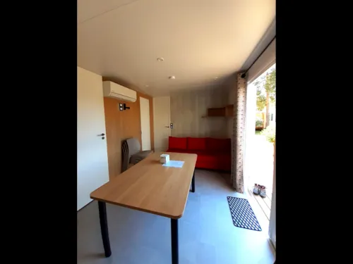 Location - Mobil Home Tribu, 6 Chambres 70M², Climatisation, Terrasse Couverte, 10 Pers + 1 Bébé (-3Ans) - image n°4 - Domaine la Garenne