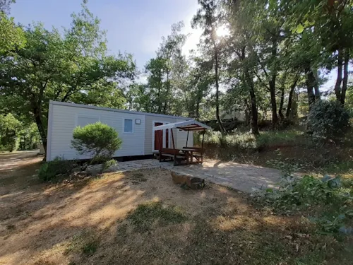 Mietunterkunft - Mobilheim 3 Zimmer 35M², Gepflasterte Terrasse - image n°2 - Domaine la Garenne