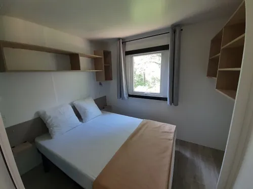 Location - Mobil Home 2 Chambres 30M², Terrasse Couverte - image n°4 - Domaine la Garenne