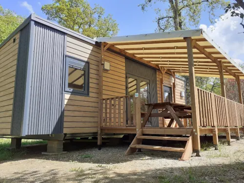 Accommodation - Mobil Home 2 Bedrooms 35M², 2 Bathrooms, Air-Conditioning, Covered Terrace - image n°3 - Domaine la Garenne