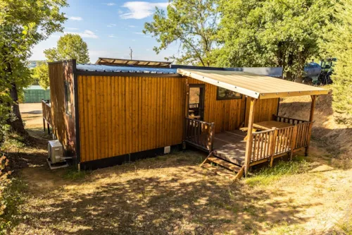 Location - Mobil Home 2 Chambres 40M², 2 Salles De Bains, Climatisation, 2 Terrasses Couvertes - image n°3 - Domaine la Garenne