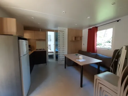 Location - Mobil Home 3 Chambres 35M², Climatisation, Terrasse Couverte - image n°3 - Domaine la Garenne
