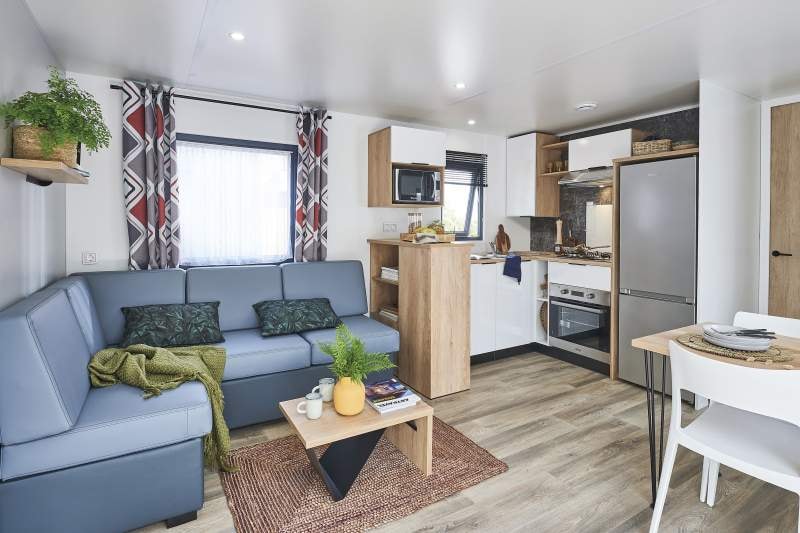 Mobilheim 2 zimmers 35m², Klimaanlage, gepflasterte Terrasse