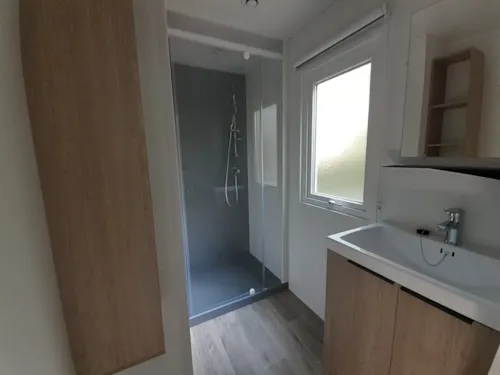 Location - Mobil Home 2 Chambres 30M², Terrasse Couverte - image n°5 - Domaine la Garenne