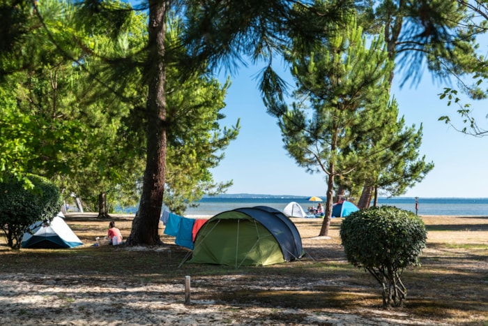 Emplacement Tente Avec Électricité - Côté Lac