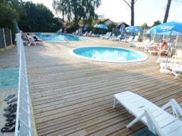 Camping Le Pressoir - image n°10 - Roulottes