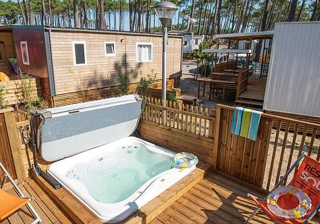 Cottage Premium - Jacuzzi® 10P