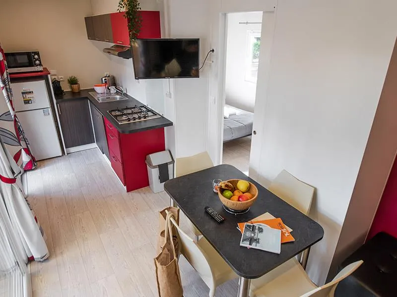 Lodge Premium Jacuzzi 2/3P