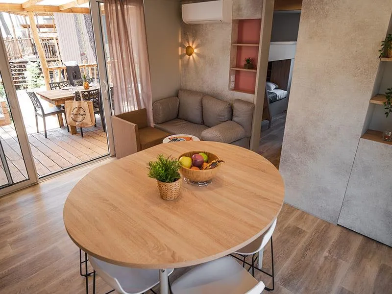 Lodge Premium Jacuzzi 6P