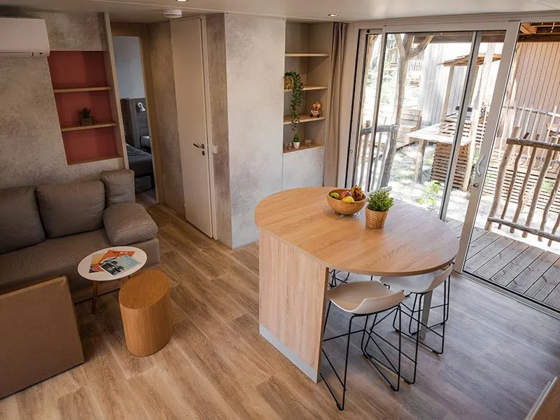 Lodge Premium Jacuzzi 6P