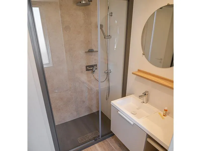 Lodge Premium Jacuzzi 6P