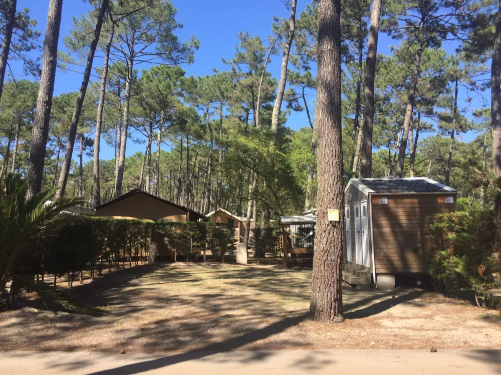 Emplacement - Emplacement Vip 120 2/6P - Camping Le Vieux Port Resort & Spa