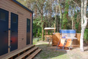 Stellplatz - Stellplatz Vip 150 & Jacuzzi 2/6P - Camping Le Vieux Port Resort & Spa