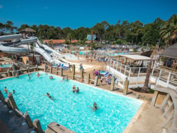 Camping Le Vieux Port Resort & Spa - image n°32 - Roulottes