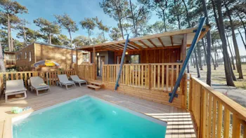 Mietunterkunft - Chalet Premium - Piscine 4/5P - Camping Le Vieux Port Resort & Spa