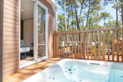 Lodge PREMIUM Dune & Jacuzzi 4P