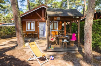 Mietunterkunft - Holzchalet 6P - Camping Le Vieux Port Resort & Spa