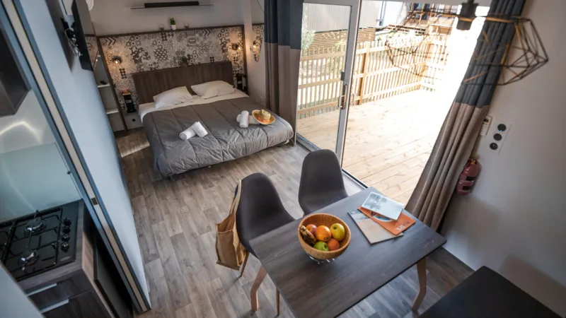 Lodge Premium Jacuzzi 2/3P