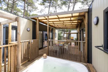 Mietunterkunft - Cottage Premium - Jacuzzi® 8P - Camping Le Vieux Port Resort & Spa
