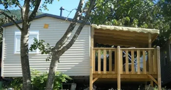 Mietunterkunft - Mobile-Home Familial 3 Ch + Clim + Spa Prive - Camping Les Rives du Loup